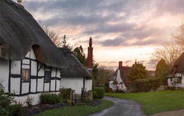 is Warren Row thatch roofing popular
